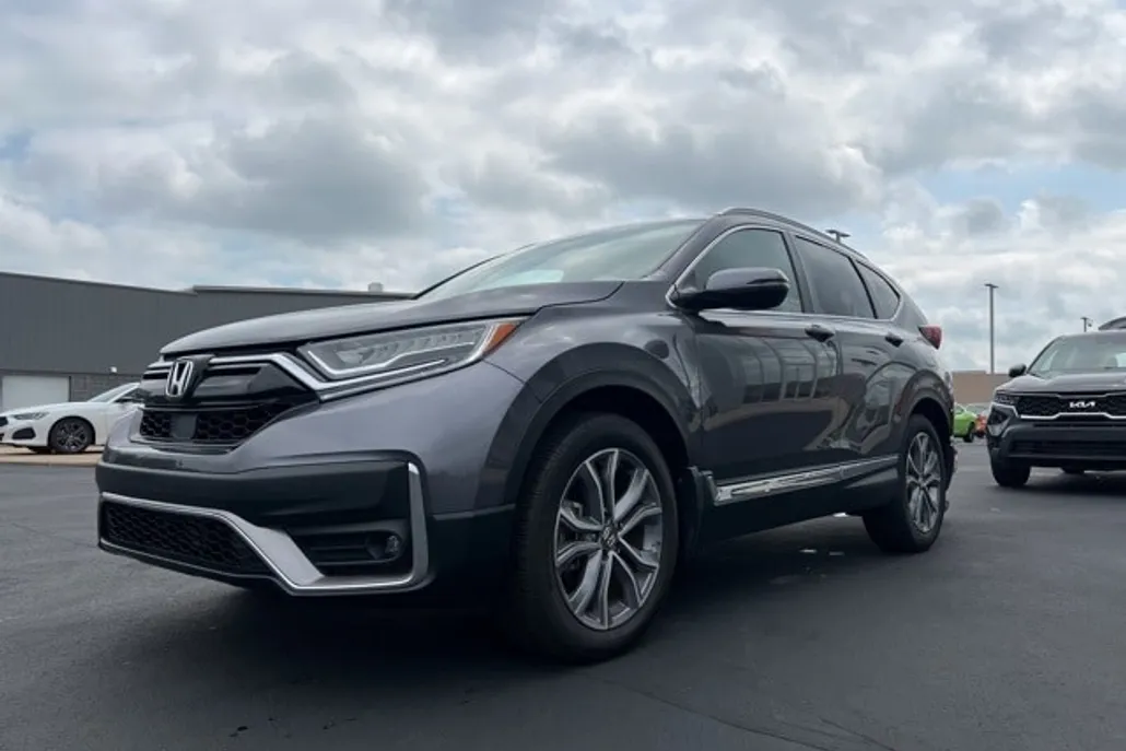 2022 Honda CR-V Touring photo 1