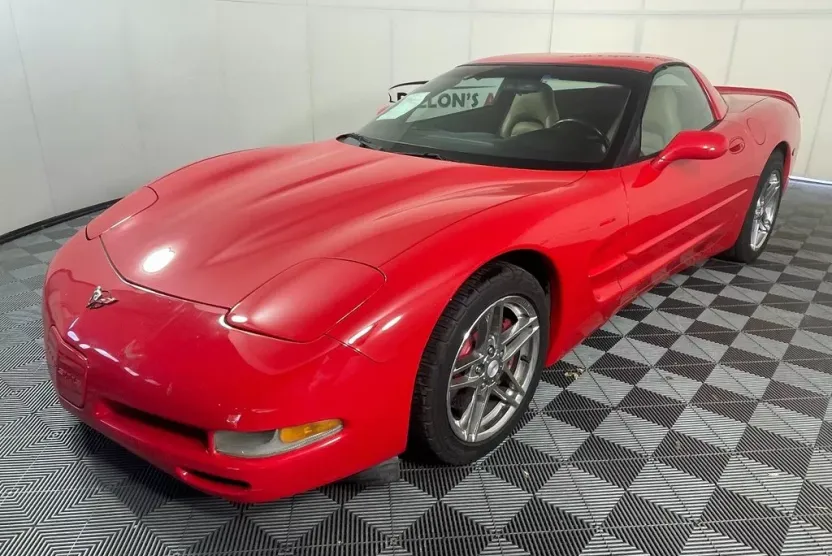 2000 Chevrolet Corvette Base photo 1