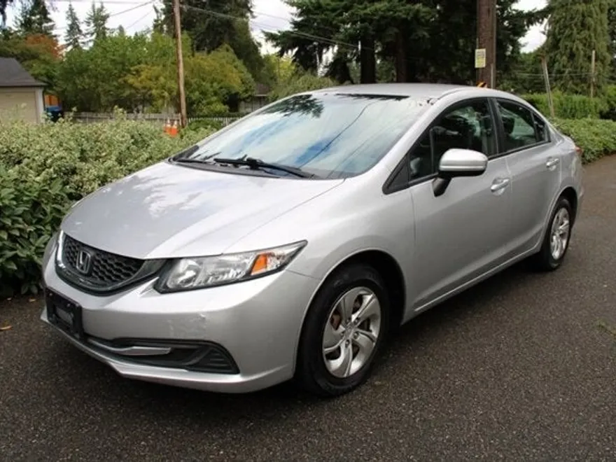 2015 Honda Civic LX photo 1