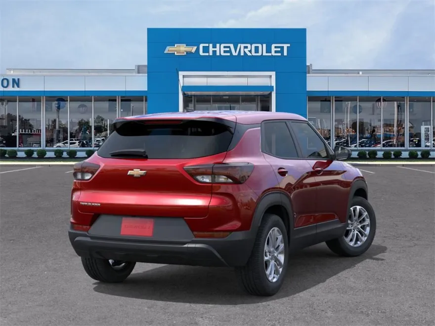 2026 Chevrolet Trailblazer LS photo 1