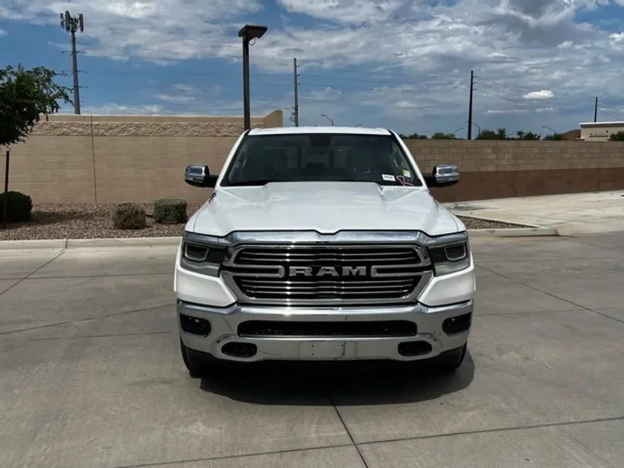 2019 Ram 1500 Laramie photo 1