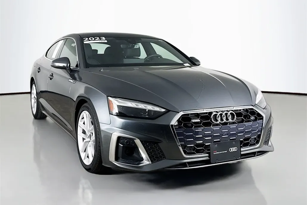 2023 Audi A5 45 S line Premium Quattro photo 1