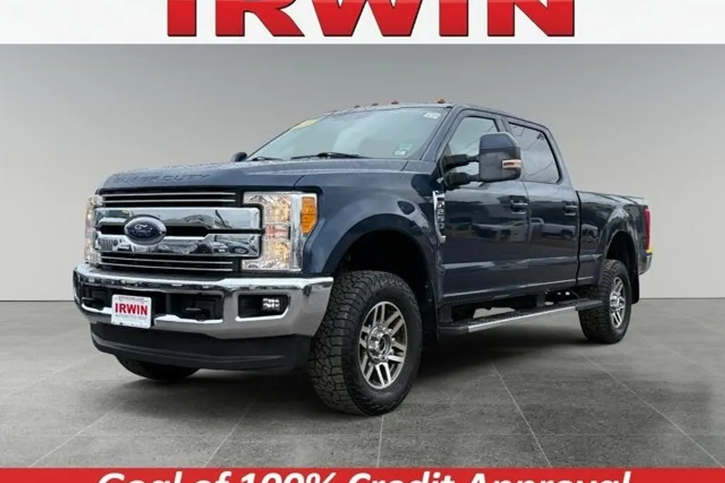 2017 Ford F-250 Lariat photo 1