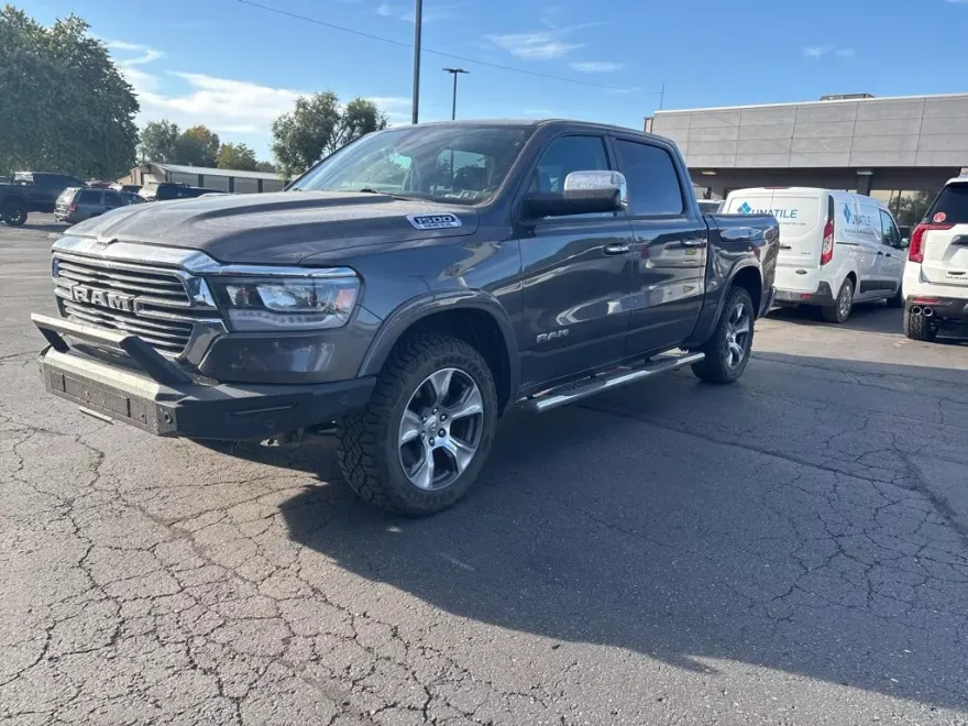 2019 Ram 1500 Laramie photo 1