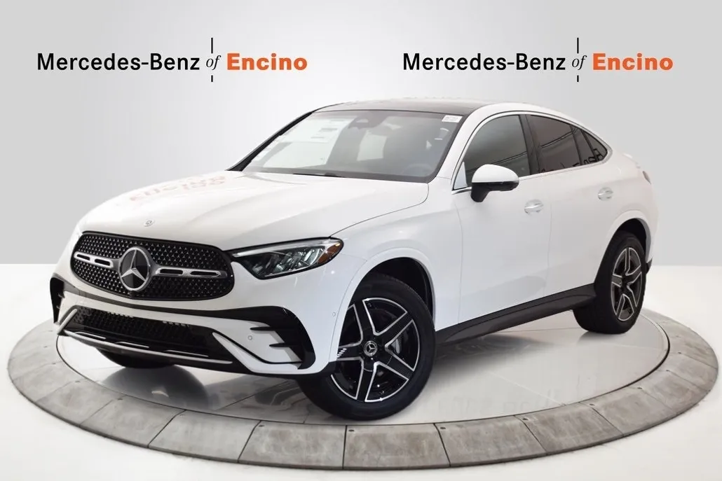 2025 Mercedes Benz GLC 300 4MATIC photo 1