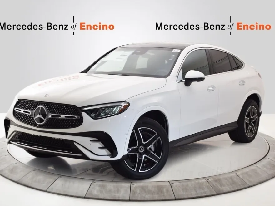 2025 Mercedes Benz GLC 300 4MATIC photo 1
