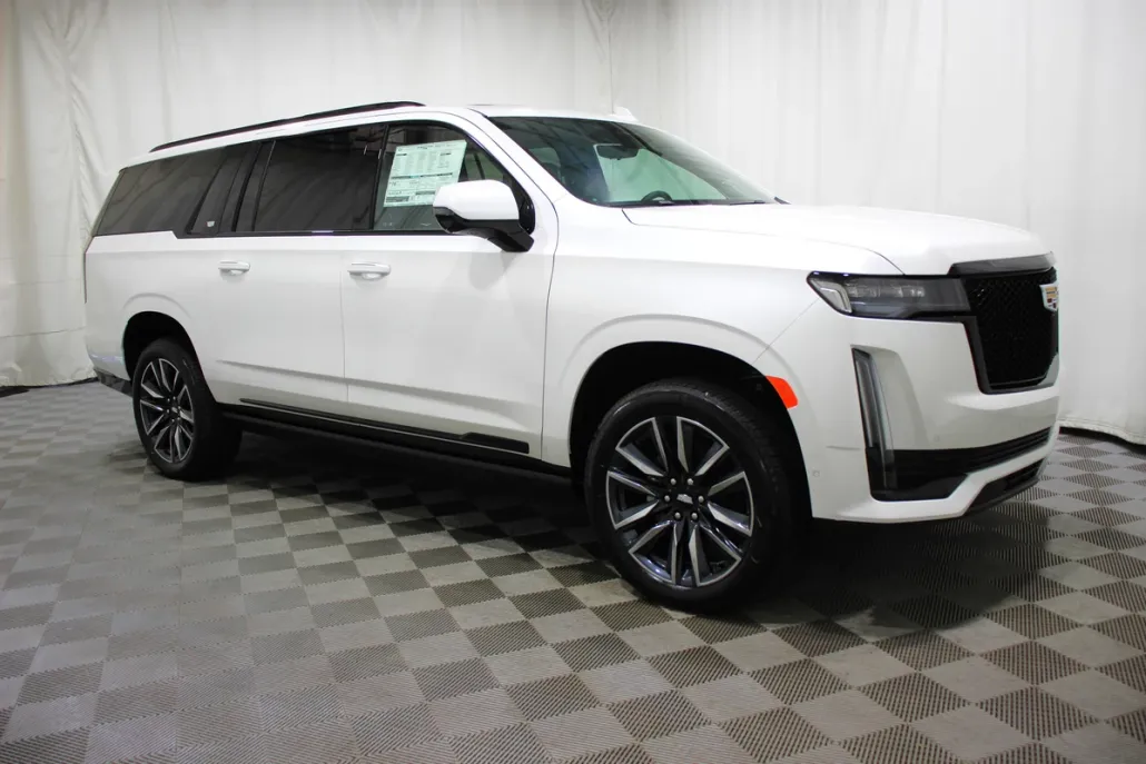 2024 Cadillac Escalade ESV Sport Platinum photo 1