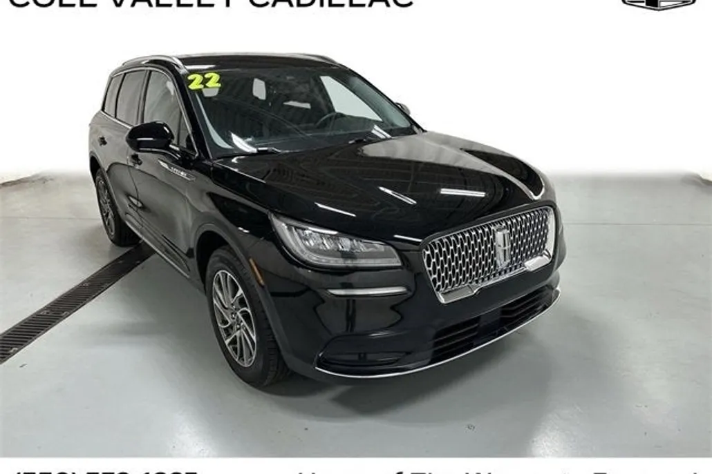 2022 Lincoln Corsair Standard photo 1