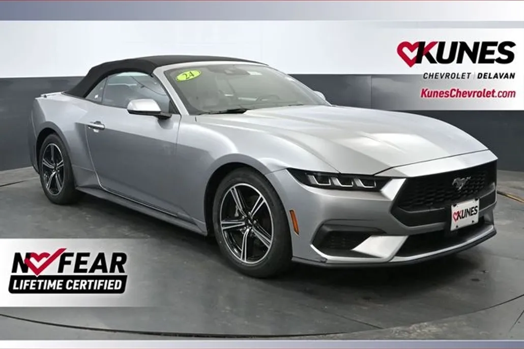 2024 Ford Mustang EcoBoost Premium photo 1