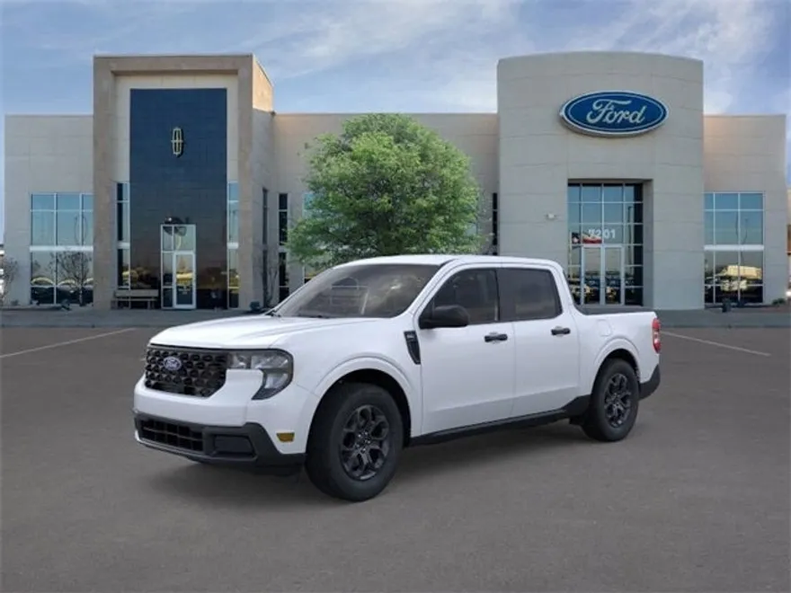 2025 Ford Maverick XLT photo 1