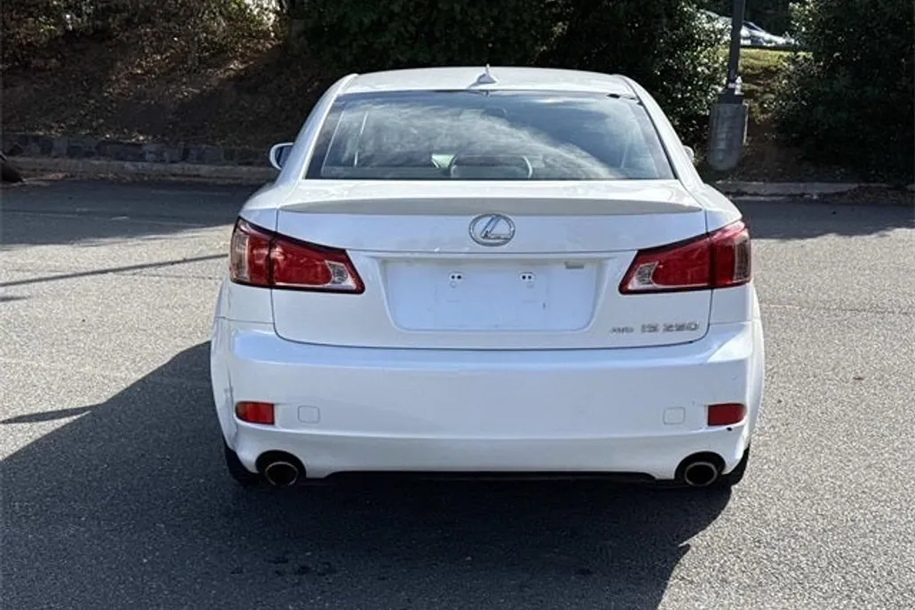 2011 Lexus IS 250 photo 1