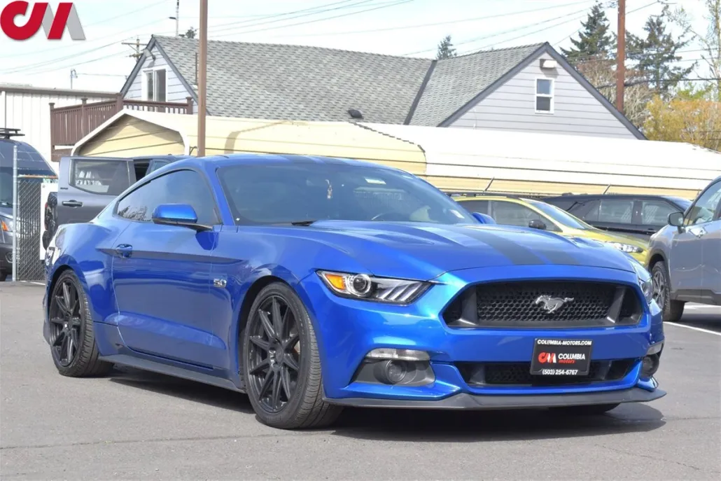 2017 Ford Mustang GT Premium photo 1
