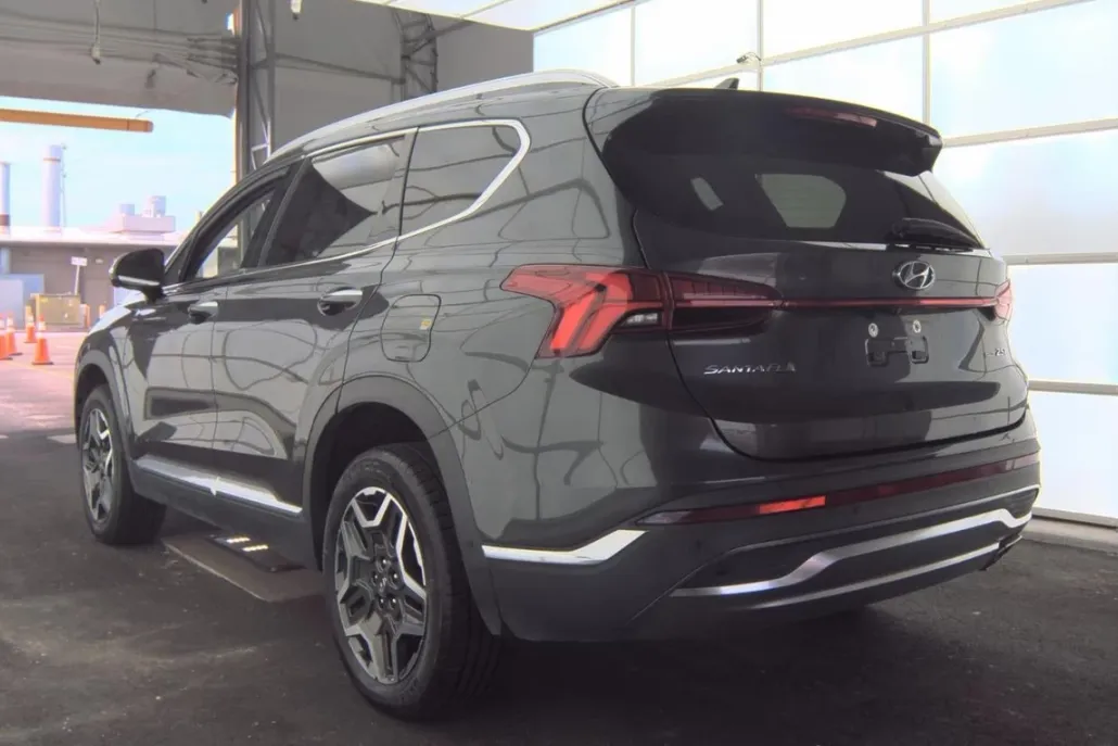 2023 Hyundai Santa Fe Limited photo 1
