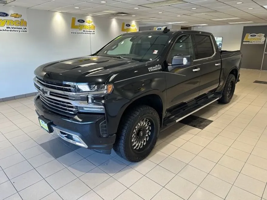 2019 Chevrolet Silverado 1500 High Country photo 1