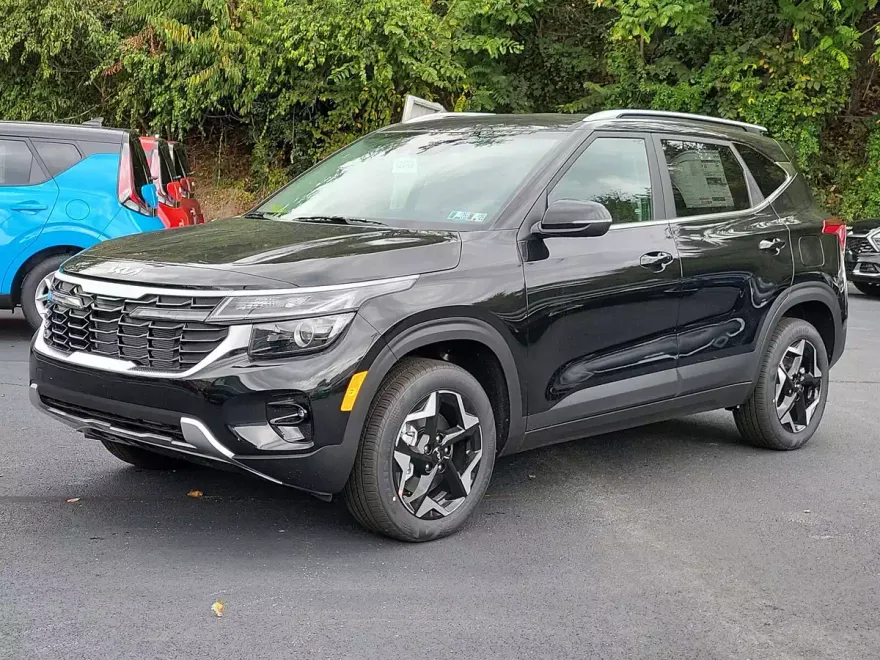 2025 Kia Seltos EX photo 1