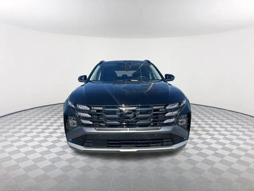 2025 Hyundai Tucson Limited photo 1