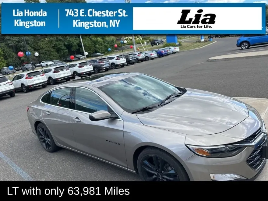 2022 Chevrolet Malibu 1LT photo 1