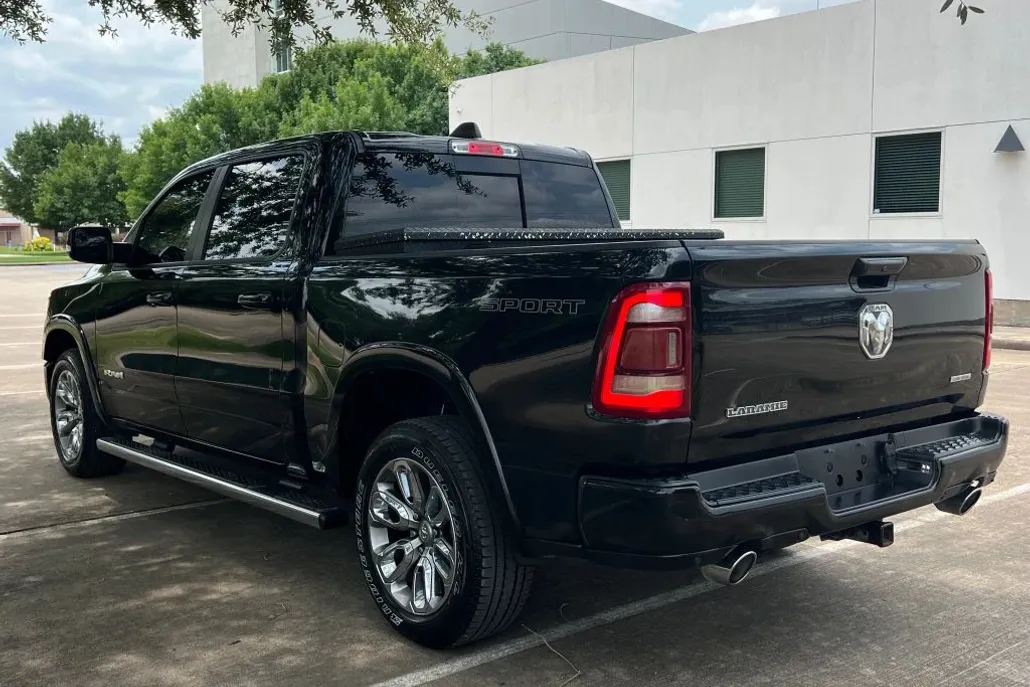 2021 Ram 1500 Laramie photo 1