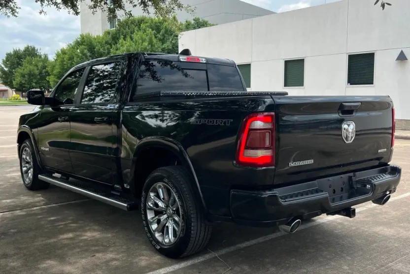 2021 Ram 1500 Laramie photo 1
