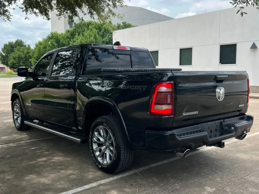2021 Ram 1500 Laramie photo 1