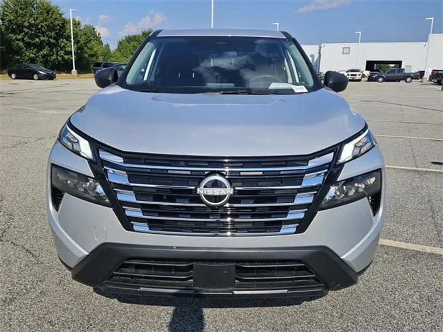 2025 Nissan Rogue S photo 1