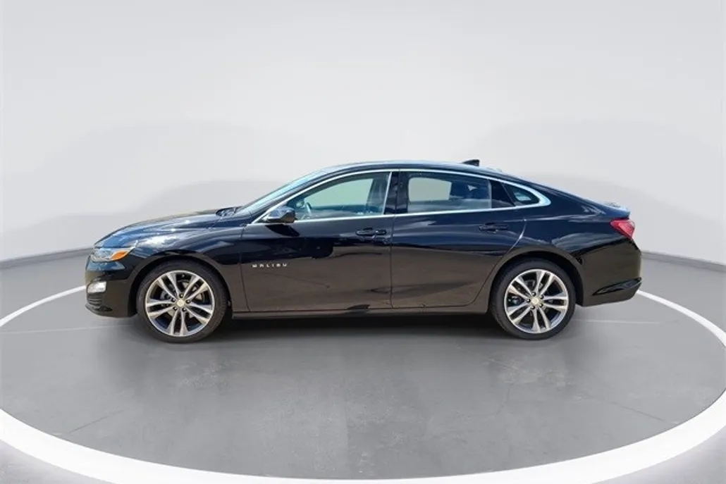 2024 Chevrolet Malibu Premier 2LT photo 1