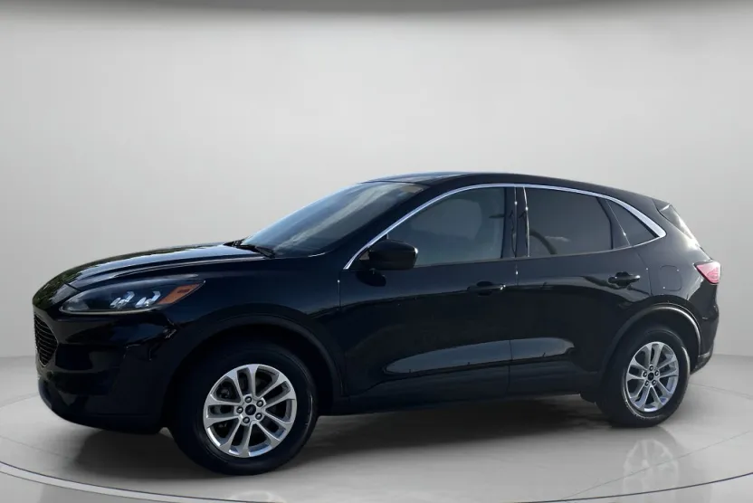 2020 Ford Escape SE photo 1