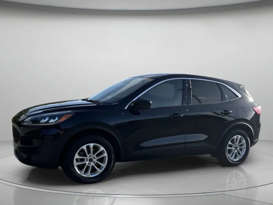 2020 Ford Escape SE photo 1