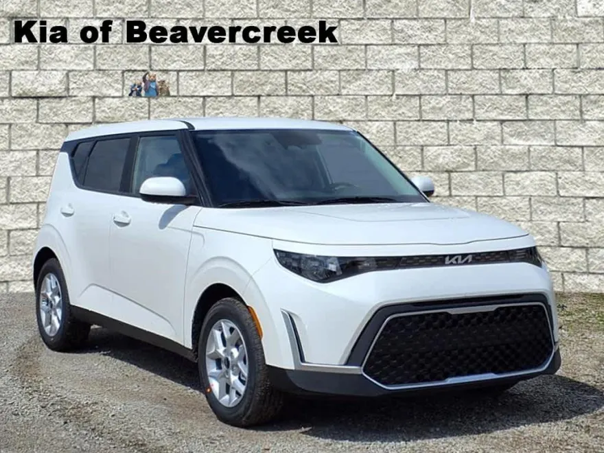 2025 Kia Soul S photo 1