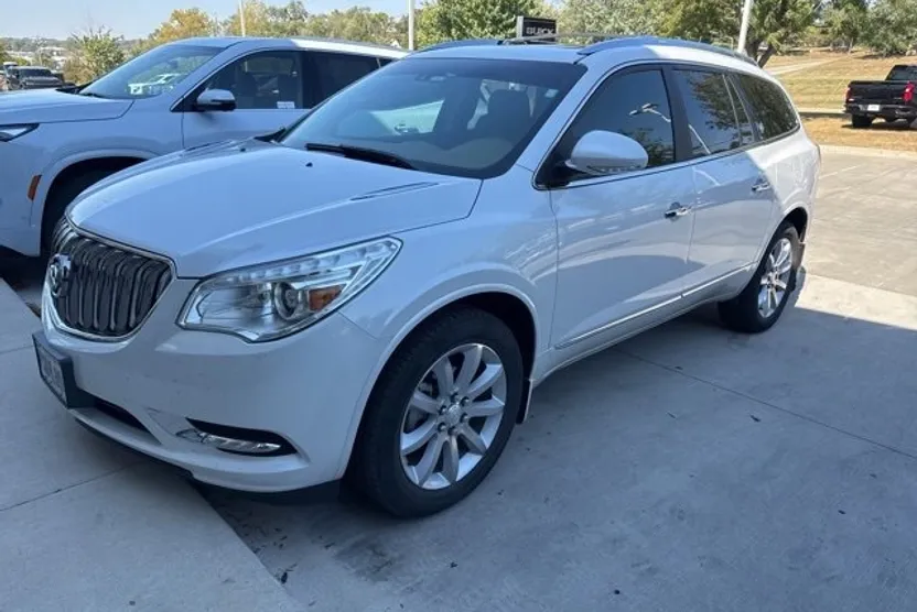 2017 Buick Enclave Premium photo 1