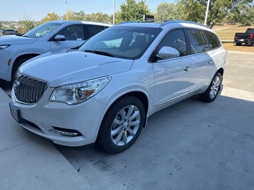 2017 Buick Enclave Premium photo 1