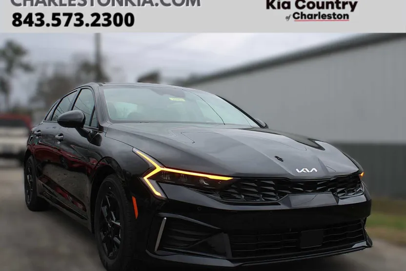 2026 Kia K5 LXS photo 1
