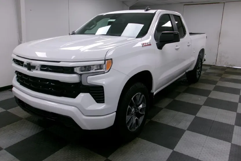 2026 Chevrolet Silverado 1500 RST photo 1