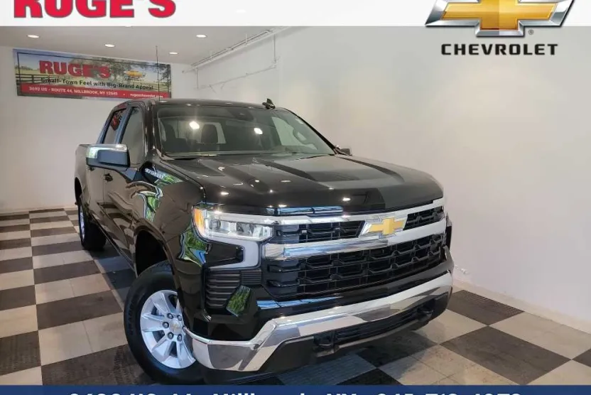 2025 Chevrolet Silverado 1500 LT photo 1