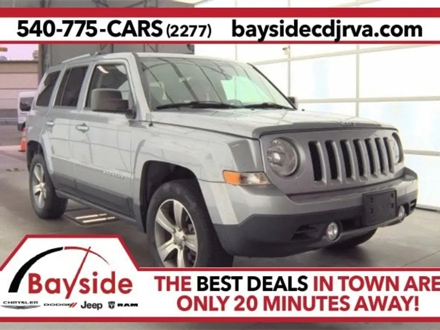 2017 Jeep Patriot Latitude photo 1