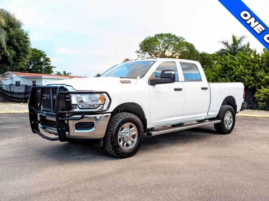 2023 Ram 2500 Tradesman photo 1