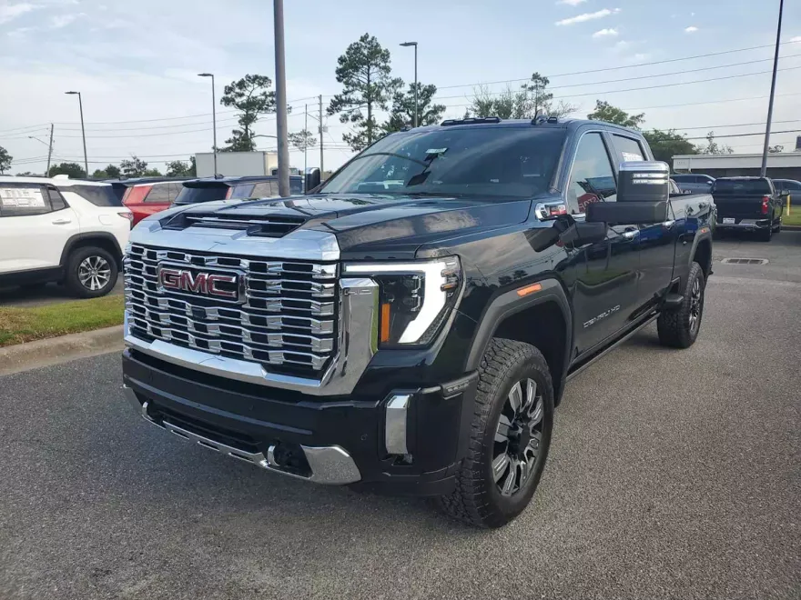 2025 Gmc Sierra 3500 HD Denali photo 1