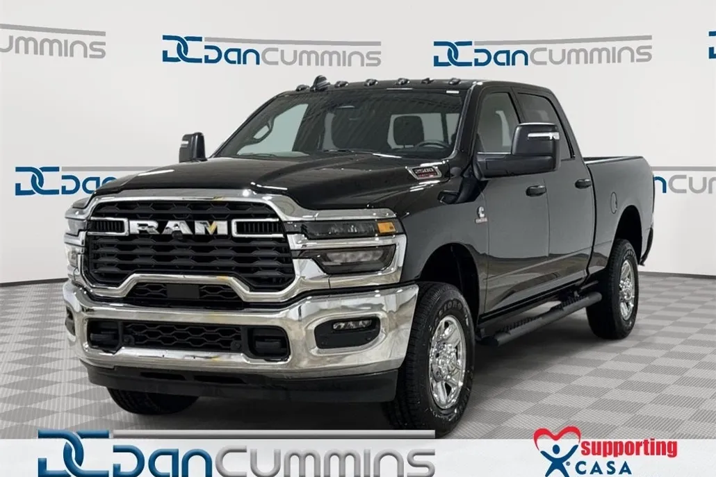 2025 Ram 2500 Tradesman photo 1
