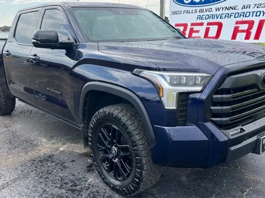 2025 Toyota Tundra Limited photo 1