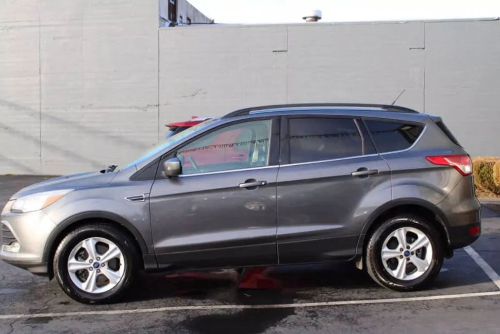 2014 Ford Escape SE photo 1