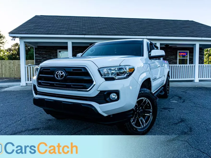 2016 Toyota Tacoma photo 1