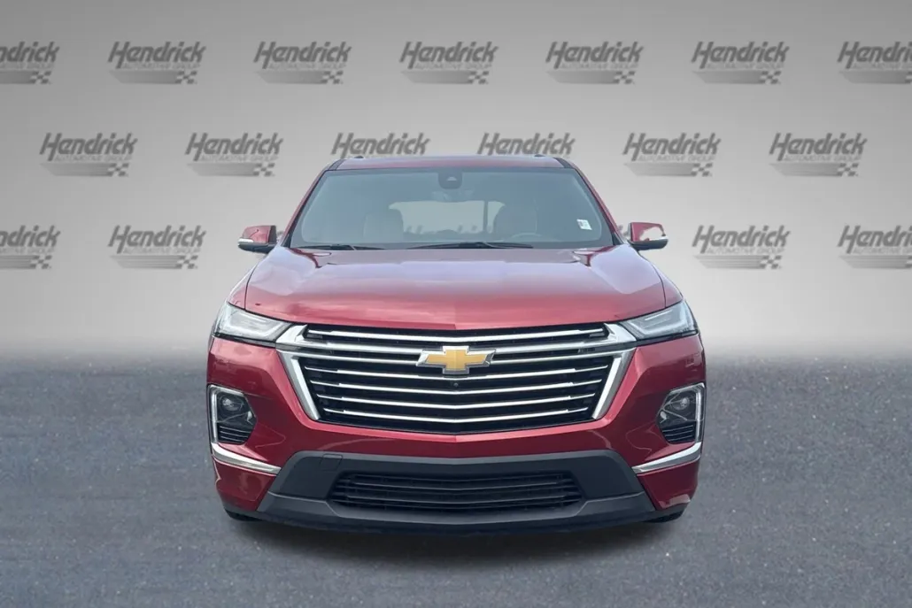 2023 Chevrolet Traverse Premier photo 1
