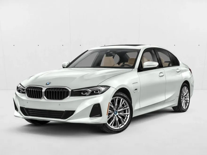 2023 Bmw 330e photo 1