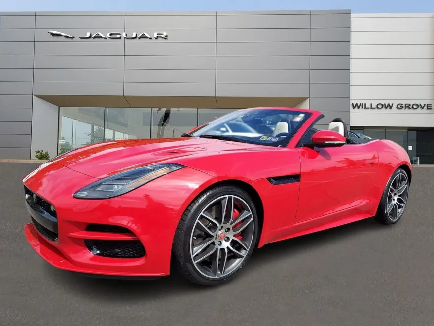 2020 Jaguar F-TYPE R photo 1