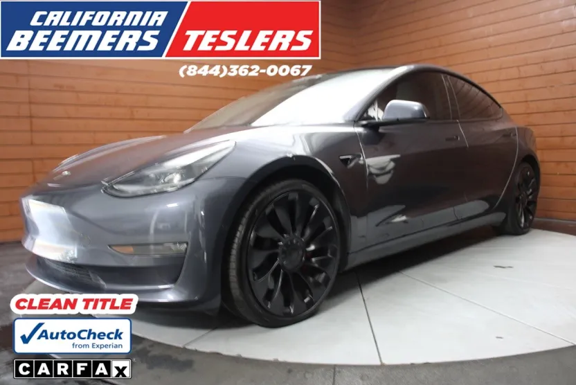 2022 Tesla Model 3 Performance photo 1