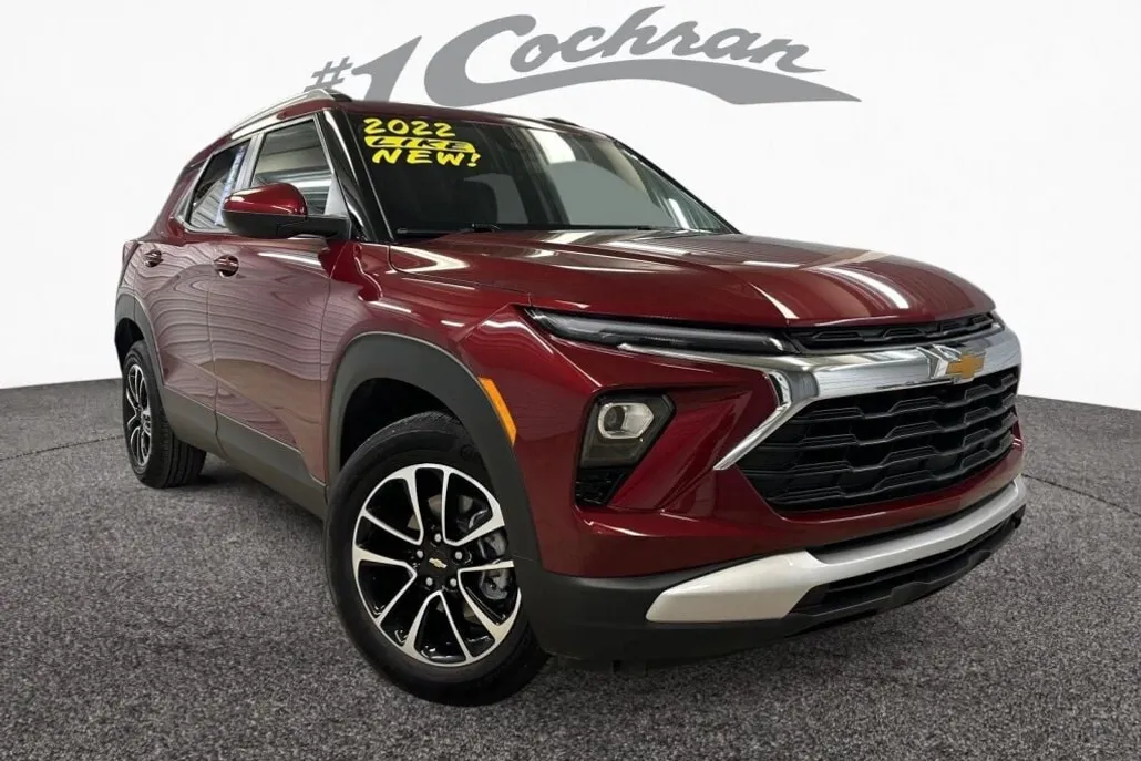 2024 Chevrolet Trailblazer LT photo 1