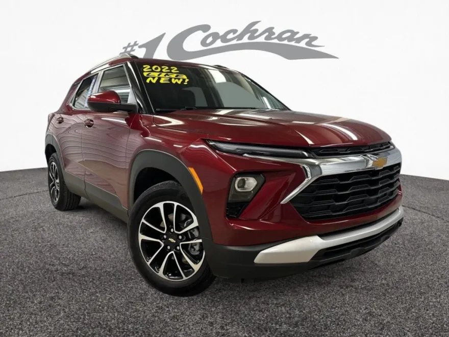 2024 Chevrolet Trailblazer LT photo 1
