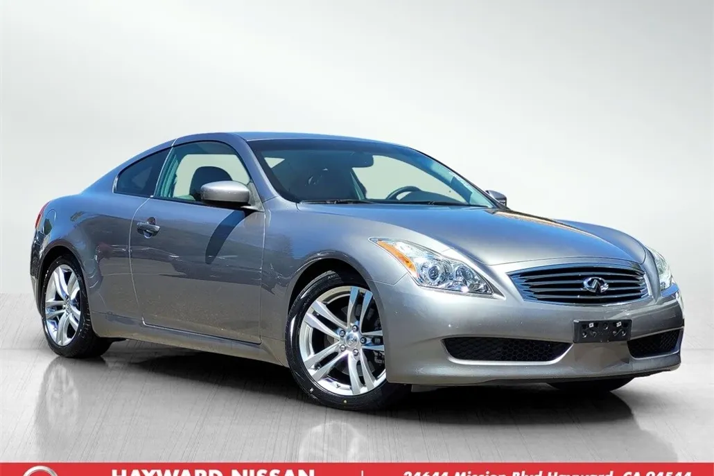 2008 Infiniti G37 Journey Coupe photo 1