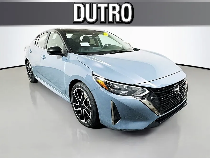 2025 Nissan Sentra SR photo 1