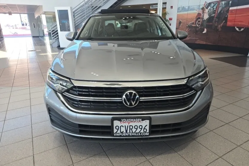 2022 Volkswagen Jetta 1.5T SE photo 1